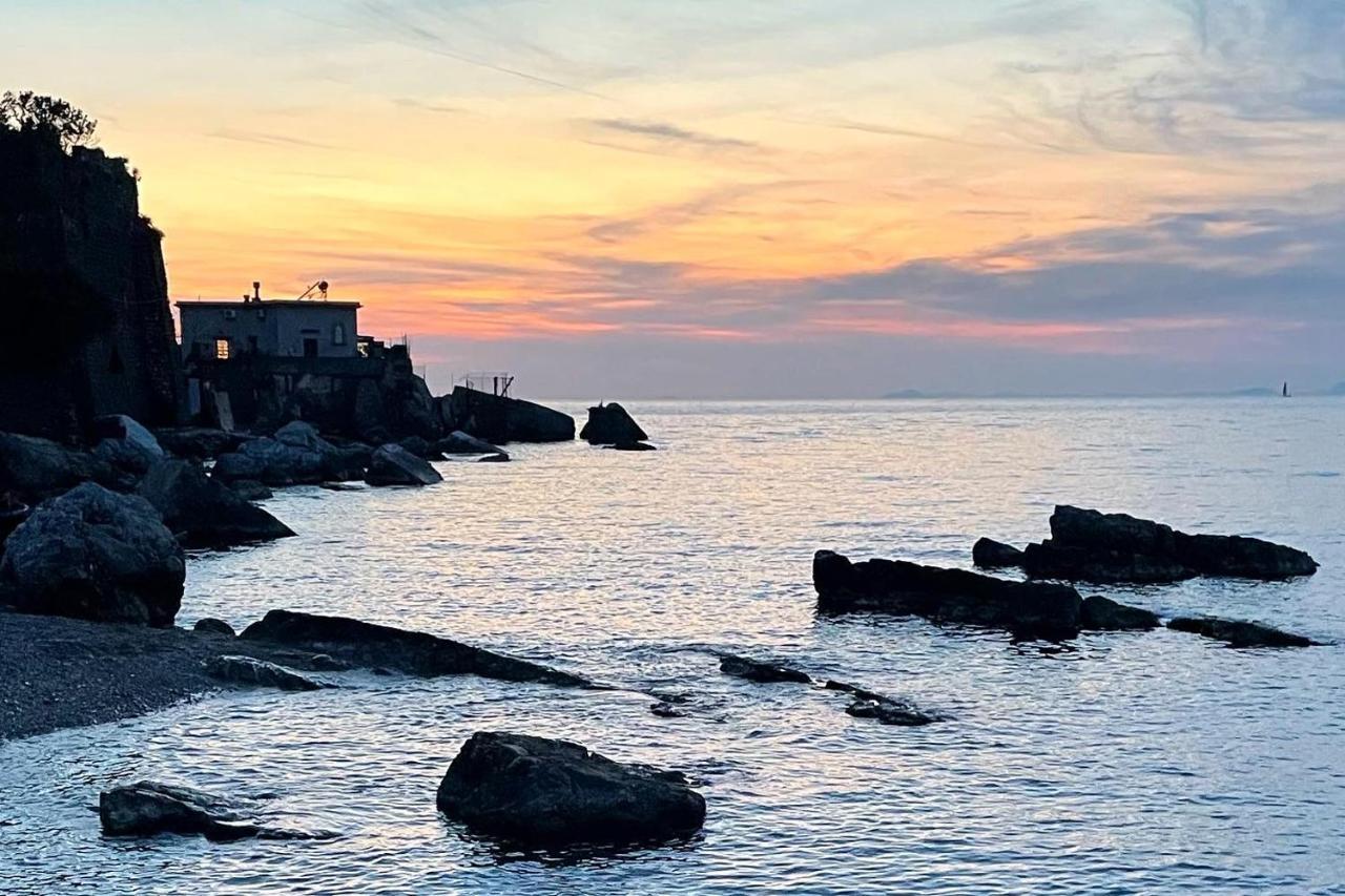 Casa Vacanze Paradise Santa Maria La Carita Экстерьер фото